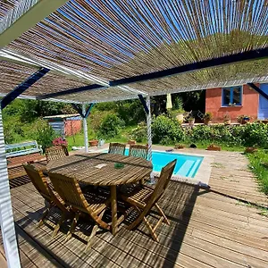 Appartement Magnifique Dans Maisonnette, Tourrettes-sur-Loup